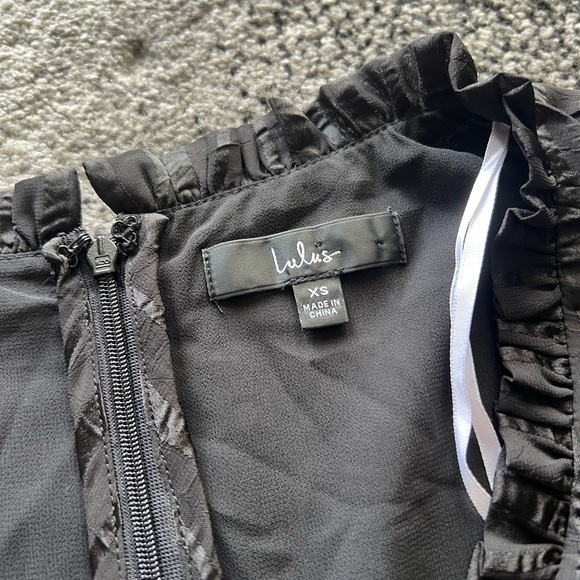 Lulu’s Black Forever In My Heart Striped Balloon Sleeve Mini Dress - Picture 3 of 4